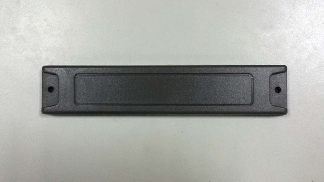 NFC-905 UHF耐 高 温 防 水 抗 金 属 标 签